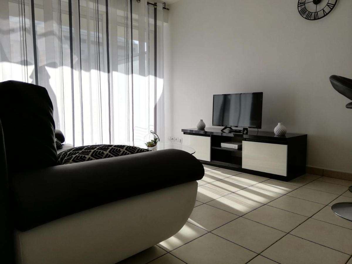 Appartement 2P Et Parking Prive A 50M Des Plages. Вильнёв-Лубе Экстерьер фото